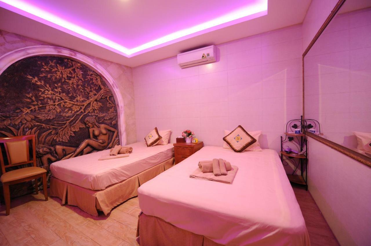 A25 Luxury Hotel Hanoi Exterior photo